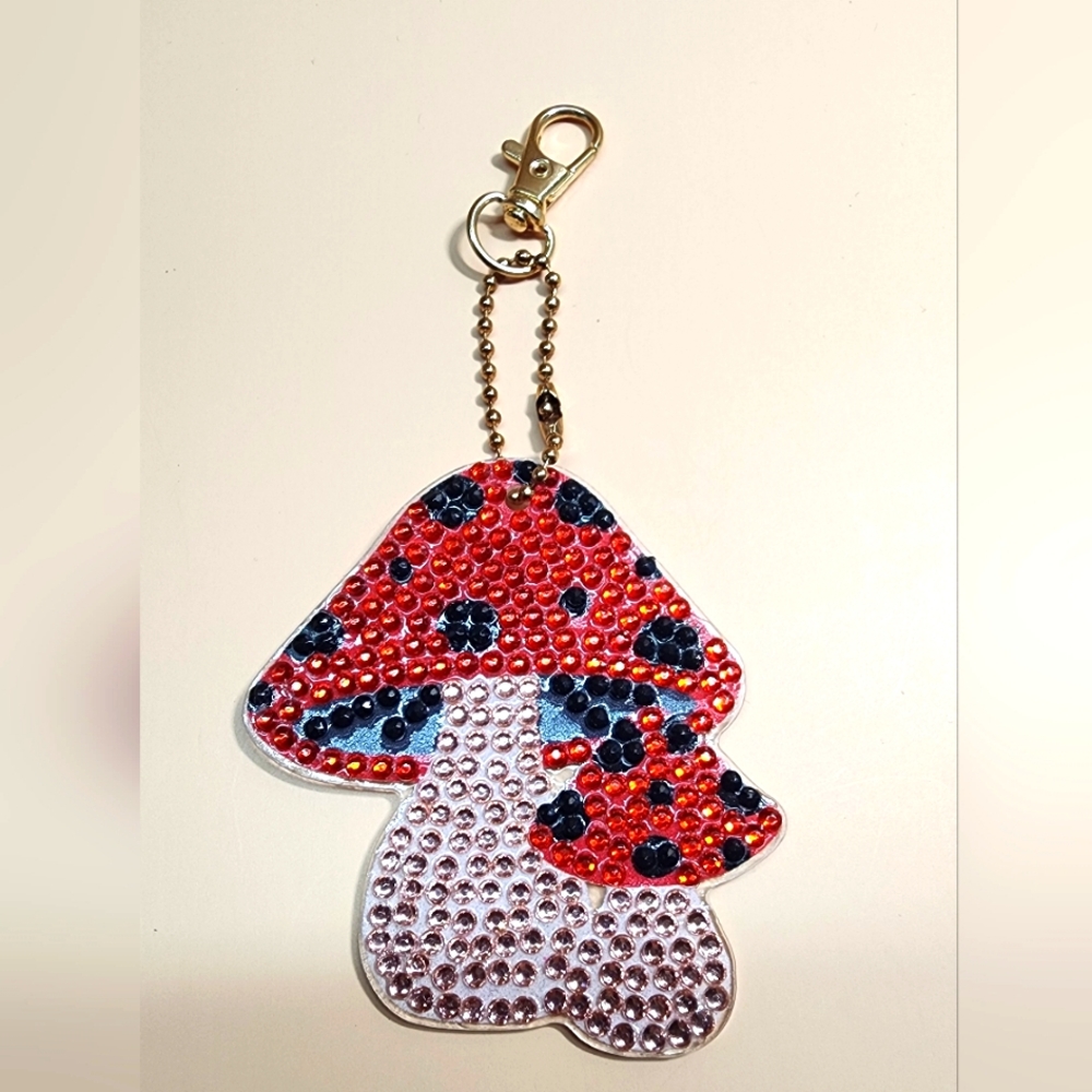Ladybug Keychains - Picture 1 of 2